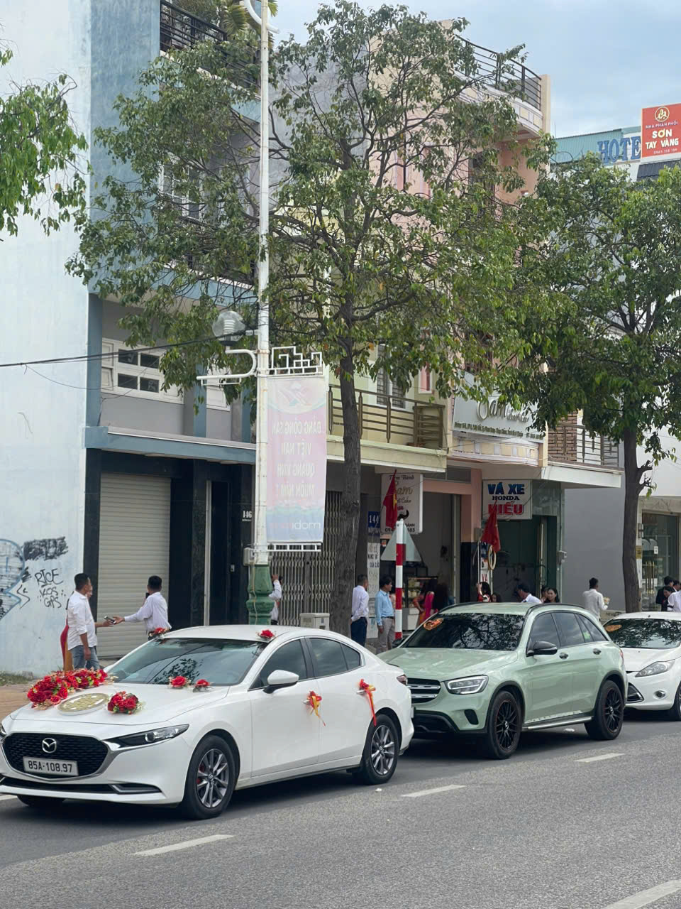 Thuê Xe Hoa Phan Rang Đi Vĩnh Hy