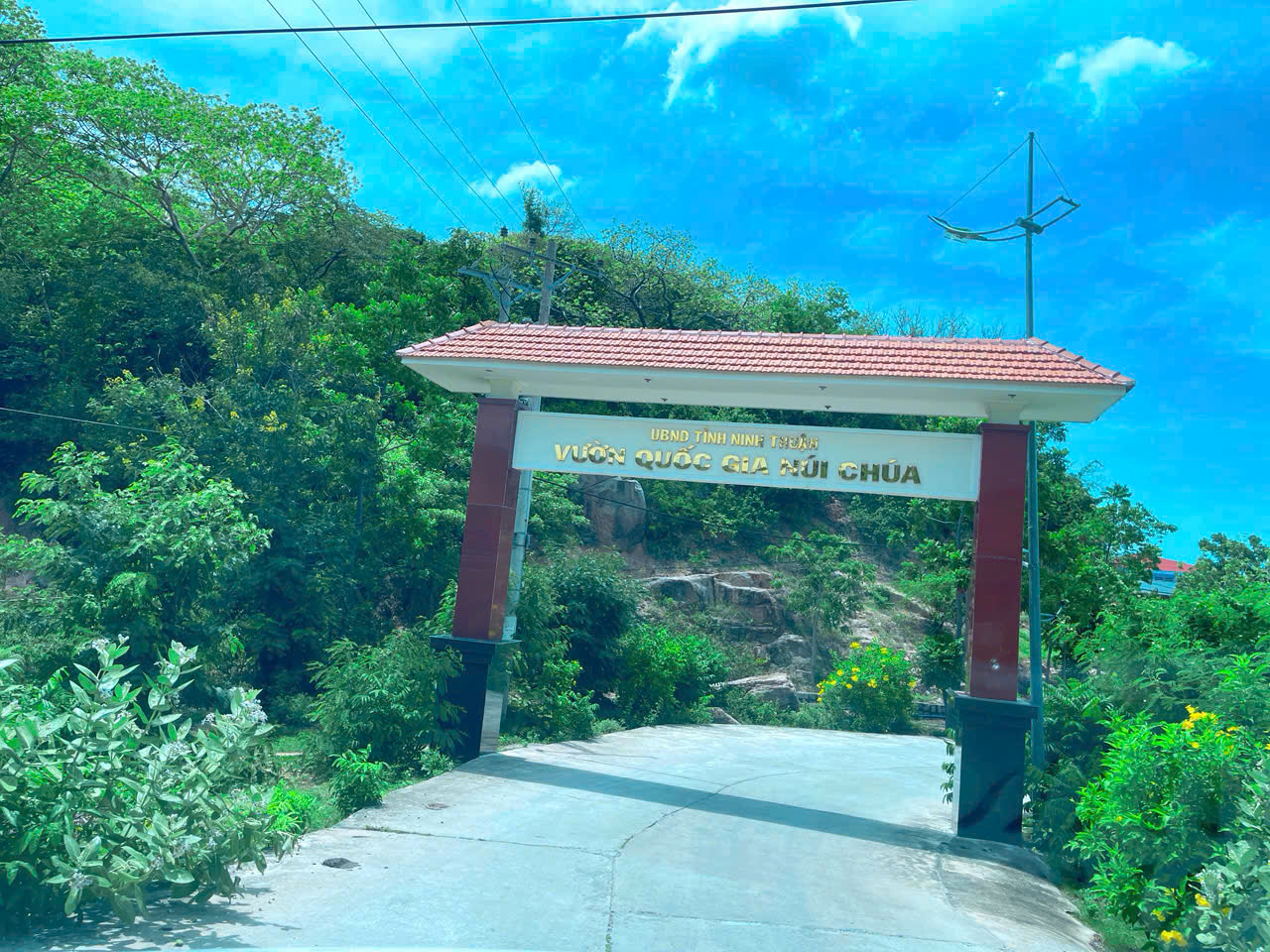 Thuê Xe Đoàn Vĩnh Hy Đi Nha Trang
